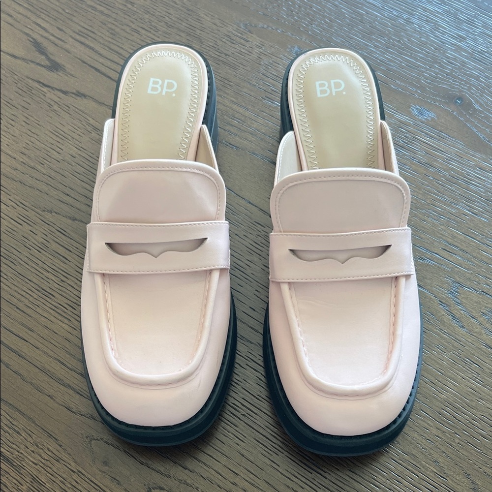 BP Women's Light Pink Loafers. Size 10